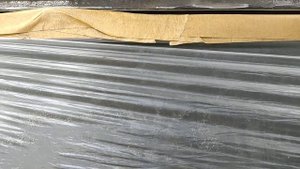 Toyota Avensis замени лобовое стекло и копи на замену крыши!!!