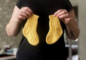 Носки. Что сейчас вяжу. Моя пряжа-фаворит для носков. #носки.mp4