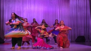 Болливудский танец  | Нагада Санг Дхол Бадже | Школа танцев "Тандем"