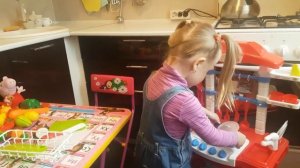 Детская Кухня | Demi Star | Готовим вместе с Ульяшей для Свинки Пеппы)))