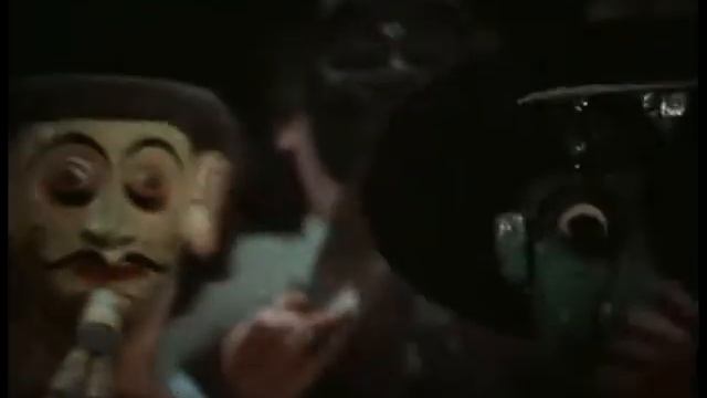 Дом который построил Свифт 2. Лей ливень, лей! смотреть онлайн