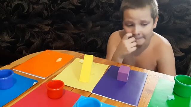 КАК УСПОКОИТЬ РЕБЕНКА АУТИСТА смотреть онлайн