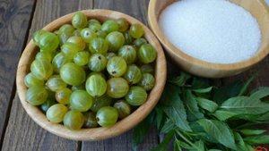 Варенье из крыжовника с мятой