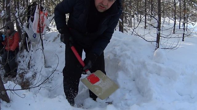 лавинная лопата своими руками.поход в лес.тестируем самодельную снеговую(лавинную) лопату. смотреть онлайн