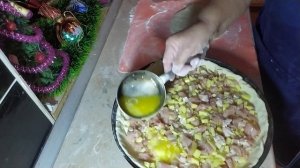 Вкусный пирог с мясом и картофелем из дрожжевого теста. Вкуснятина на обед.