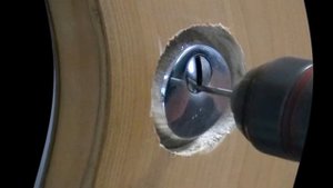 Как высверлить замок