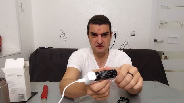 Мощнейший фонарик Xiaomi c Aliexpress! смотреть онлайн