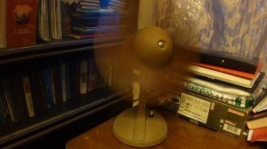 Советский настольный вентилятор 1958 года выпуска.)))