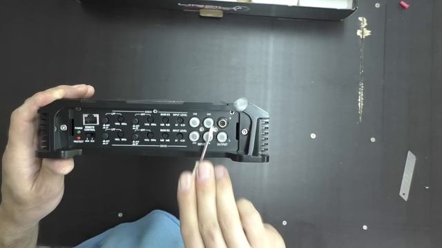 4-канальный усилитель URAL (Урал) DB 4.150 V.3, распаковка, обзор, что нового в третьей версии смотреть онлайн