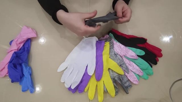 Перчатки нитриловые цветные