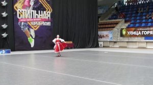 "Молодая _ молода".