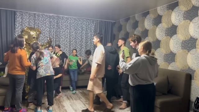 День Рождения и опять слезы смотреть онлайн