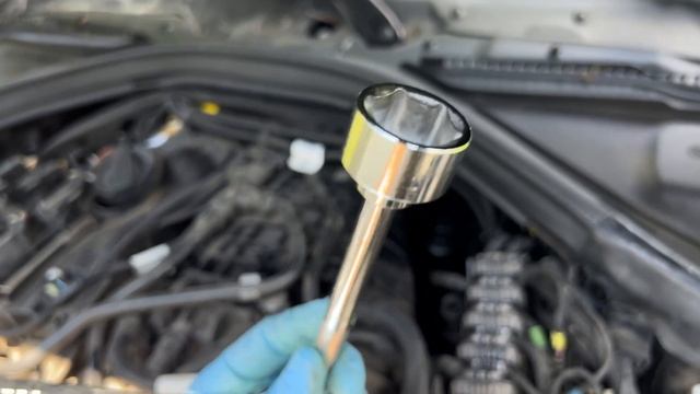 BMW 330i F30 OIL CHANGE (B46/B48 engine) DIY смотреть онлайн