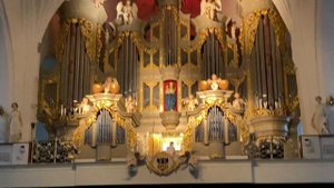 Самый большой орган в России