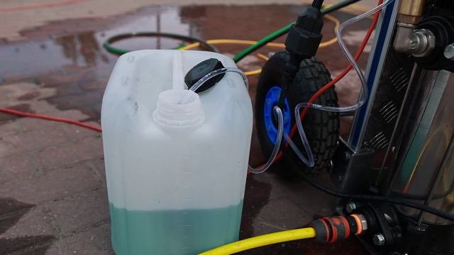 Обзор на установку по очистке воды для высотной мойки окон и фасадов