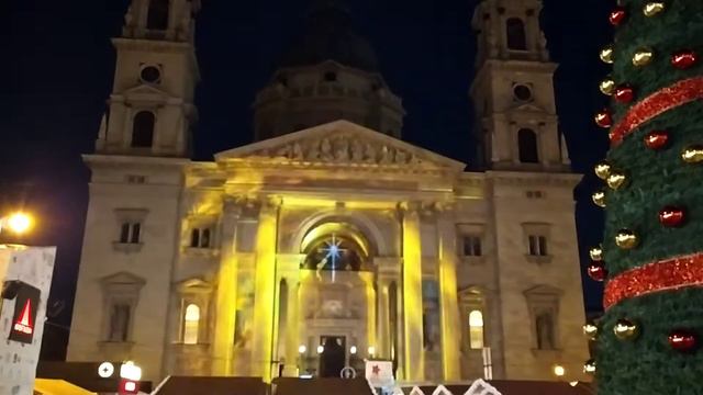 Budapest Bazilika adventi vásári fényfestés 2019 смотреть онлайн