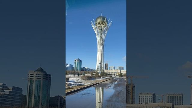 Монумент Байтерек.  Астана Казахстан.