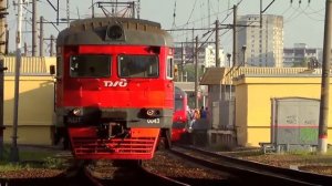 Встреча электропоездов ЭД4МК-0020 и ЭД2Т-0043