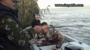 Рыбалка на раскатах Волги. НЕОБЫЧНАЯ ПЛАВУЧАЯ РЫБОЛОВНАЯ БАЗА. Судак. Жерех.