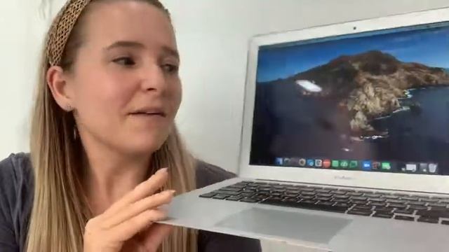 Our Point of View on Apple 13in MacBook Air From Amazon смотреть онлайн