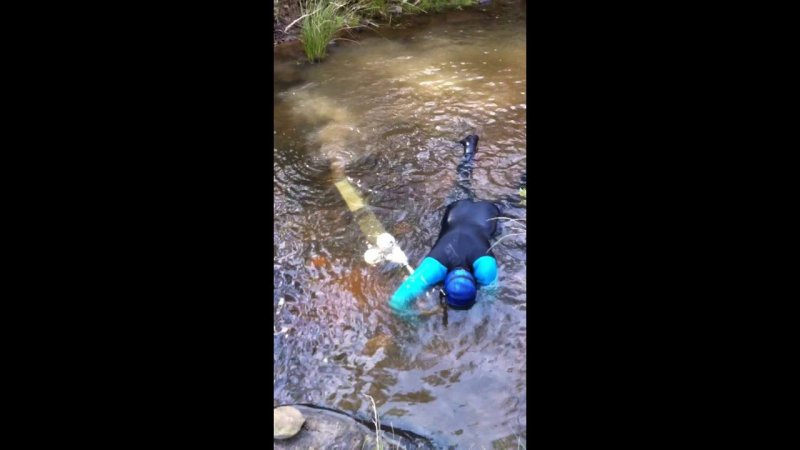 Biggest 26oz gold nugget found in river with 4-INCH ELECTRIC submersible DREDGE