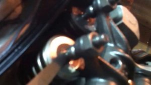 Регулировка клапанов на(Adjusting the valves) LYNX ARMY V 800  2008г
