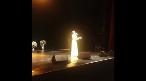 Наталья Михайлова  - "Пусть не меркнут огни" (М. Дунаевский  - Р.Рождественский)