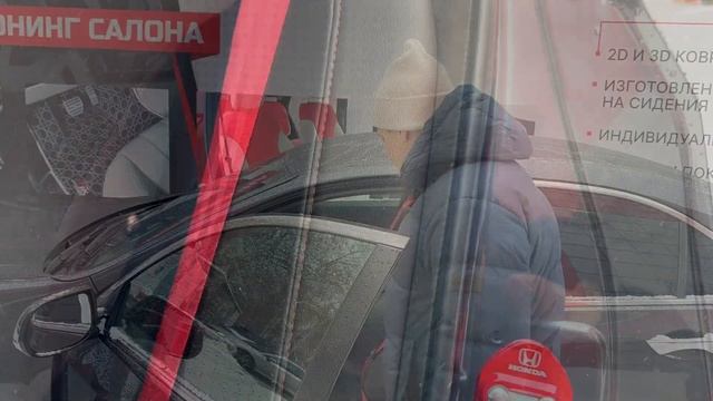 ЗАМЕНИЛИ ФАРЫ И РЕМНИ БЕЗОПАСНОСТИ НА HONDA ACCORD 2.4 TYPE S смотреть онлайн