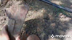 коп металлолома на металлоискатель квест х10 про. добиваю свои пропуски на тракторной бригаде.
