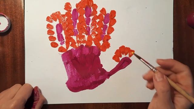 Рисуем с малышами по шагам. Павлин  Ладошковый рисунок