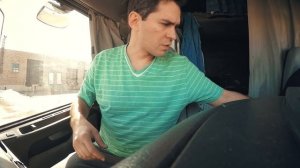 12 - Американский Дальнобой / American Trucking. ( студент - дальнобойщик)