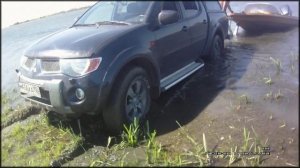 Спуск лодки Яр Базар