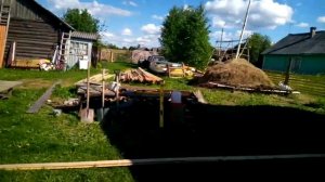 Как утеплить курятник опилками