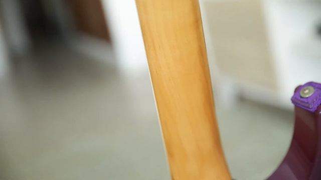 IBANEZ RG 550LTD Purple Neon смотреть онлайн