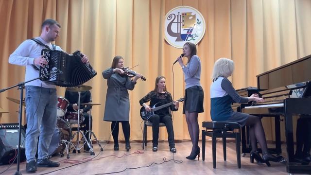 Обработка группы "Матрёха" и кавер-бэнда "VESNA" - "Задумал да старый дед" смотреть онлайн