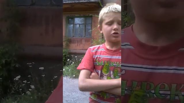 Паша рассказывает как его забрала скорая смотреть онлайн