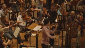 Krzysztof Urbański conducts Augustin Hadelich and the San Francisco Symphony