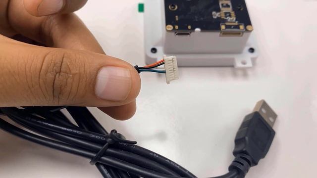 Barcode + QR Code Reader using Arduino & QR Scanner Module смотреть онлайн