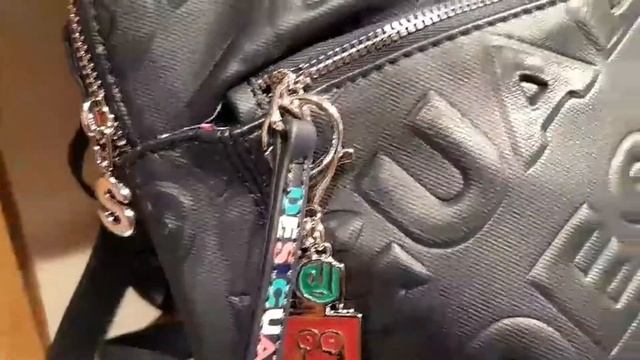 Рождественские распродажи женских сумок испанского бренда Desigual. Прага шоппинг - 4 смотреть онлайн