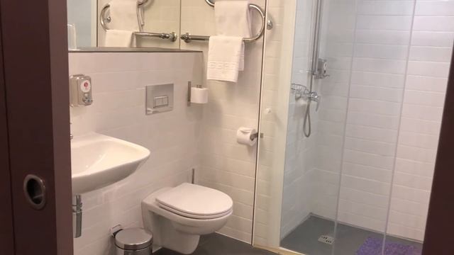 AZIMUT Hotel г Астрахань смотреть онлайн