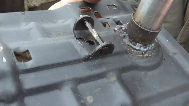 Ремонт компьютерного кресла. смотреть онлайн