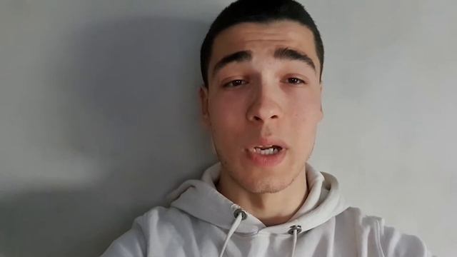 Мельникова "все важные фразы должны быть тихими" смотреть онлайн