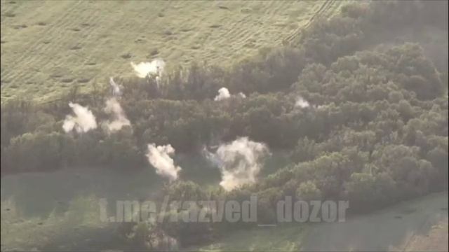 Реактивная артиллерия группировки ??ZVO?? поздравляет ВСУ с 3 сентября и зажигает им костры смотреть онлайн