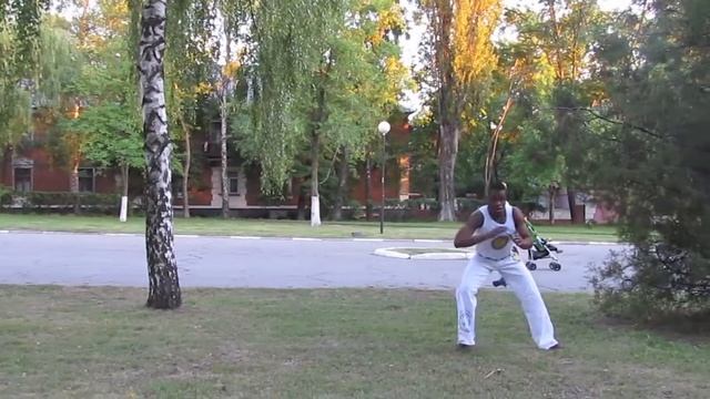 08 Au Axe Capoeira смотреть онлайн