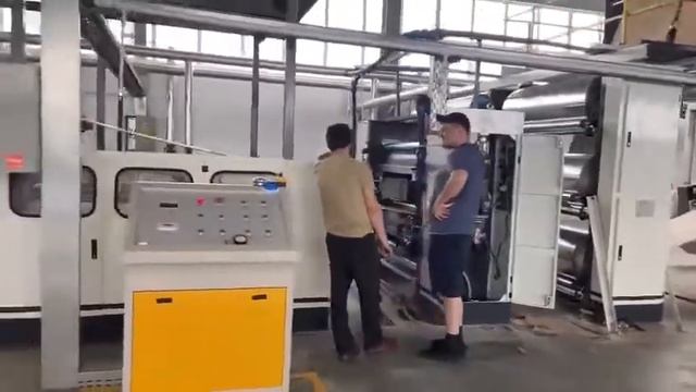 Запуск гофроагрегата 5GL100-1400 в компании 'Экотар', г. Махачкала