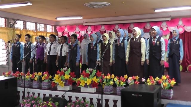 Koir SKBTHO 2015 - Pudar (Rossa), Mewangi (Akim & The Majistret) dan Tepuk Amai-Amai смотреть онлайн