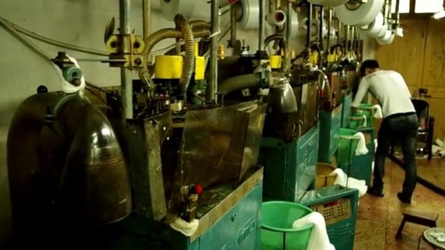 Оптовый рынок Футьен в Иу район №4. Носки оптом из Китая. Производство носков.