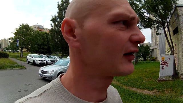ЭСТОНИЯ/РУССКИХ ПРИТЕСНЯЮТ/НЕГРАЖДАНЕ(СЕРЫЕ ПАСПОРТА)