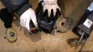 И Пластиковые шестерни бывают разные! Электропила Sparky TV 2245 Какая шестерня лучше!!!