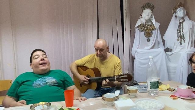 #иван #соловьев #гитарапокругу #посиделки у #алламедникова #москва #август2024